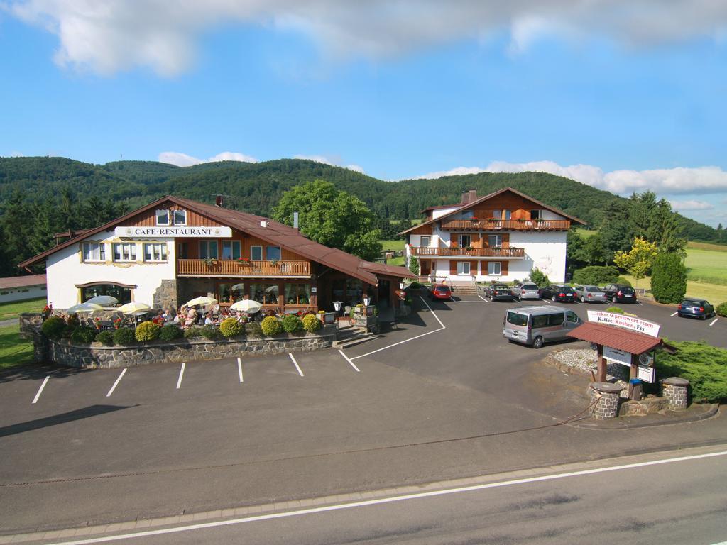 Waldhotel Dornroeschenshoeh Hemfurth-Edersee Buitenkant foto